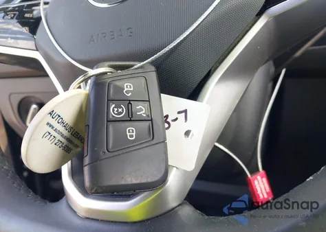 2022 Volkswagen Tiguan 2.0T Se R-Line Black из США, поврежденный, VIN 3VV8B7AX8NM111161